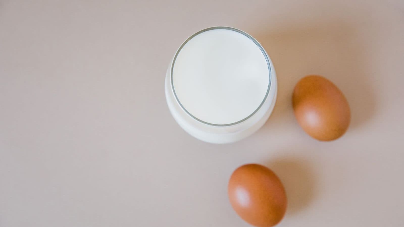 Wei-eiwit: wat is whey en wanneer nuttig? Wei-eiwit whey — melk en eieren als natuurlijke eiwitbronnen